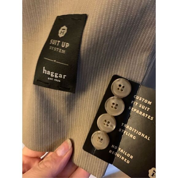 Hagger complete suit jacket size 48. Pants size 38x32 - Picture 2 of 5